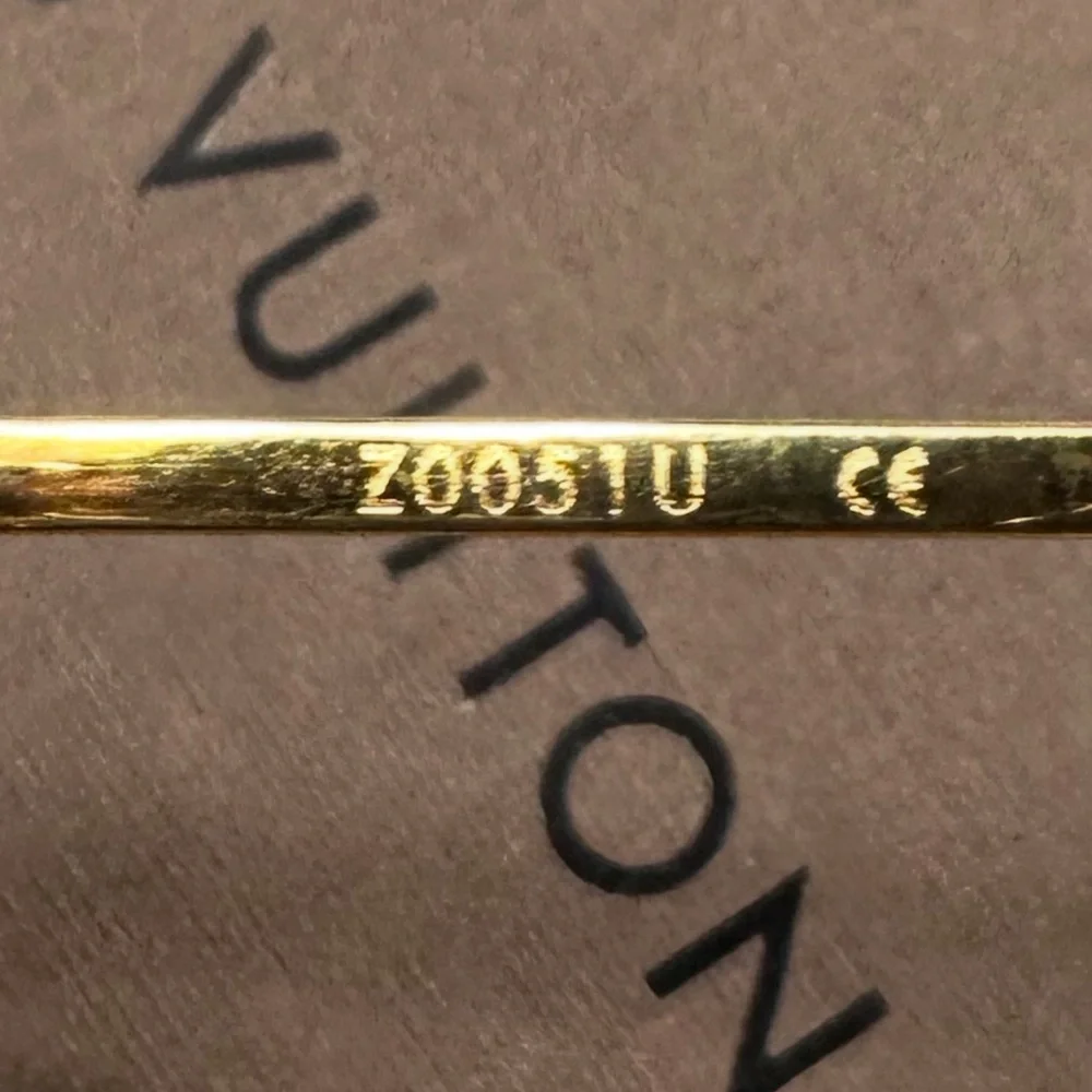 Louis Vuitton Vintage Desmayo cat sunglasses - Picture 5 of 9